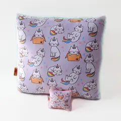 QALA DISEÑO - Pack Almohada y Llavero - - Gaticornio - Cojín Gato