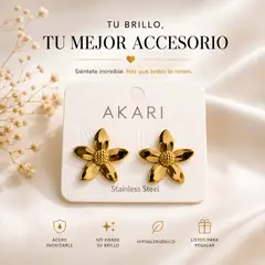 GENERICO - Aretes Flor Dorada en Acero Inoxidable Doble Baño Dorado Premium Hipoalergénicos