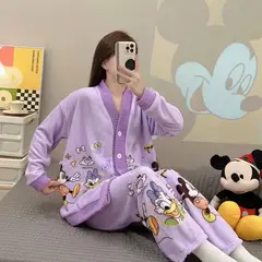 FASHION - CONJUNTO DE PIJAMAS CON BOTONES