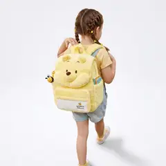 DISNEY CLASICOS - Mochila Disney Winnie Pooh Peluche Suave con bolsillo