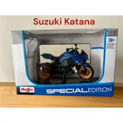 MAISTO - Moto a Escala Suzuki Katana 118 Nuevo en Caja Juguete de Coleccion