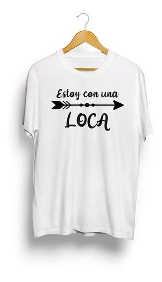 Polo Hombre Estoy Con Una Loca - Negro