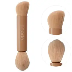 RHODE - Pocket Brush Brocha Facial Compacta para un Acabado Impecable