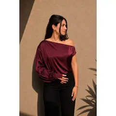 Ama Outfitters - BLUSA DE SATIN NORA