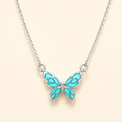 GENERICO - Collar Mariposa para Mujer Plateado – Elegante y Delicado