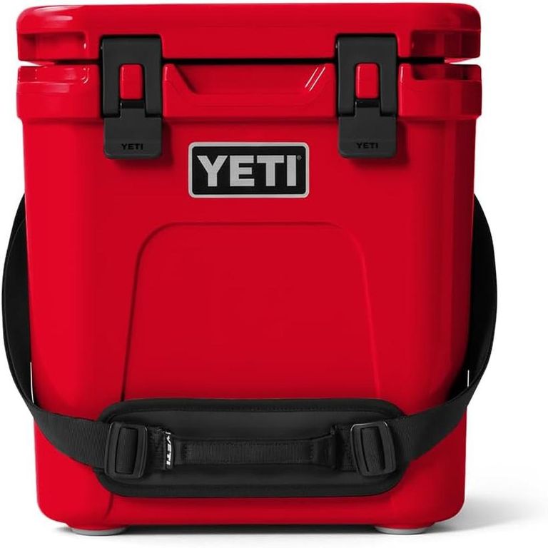 COOLER ROADIE 24 2.0 CON CORREA DE HOMBRO ROJO