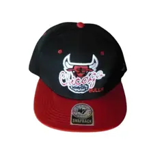 GENERICO - Gorra Snapback Bulls '47 Brand Bordada Urbana Ajustable - Negro/Rojo