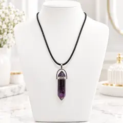 FERNANDA ROMERO JOYAS Y ACCESORIOS - Collar Péndulo Piedra Natural AMATISTA con Cordón Negro