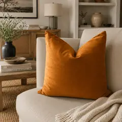 CLAUDIA RIVA HOME - Funda de Cojín Terciopelo Ocre N + relleno de poliester