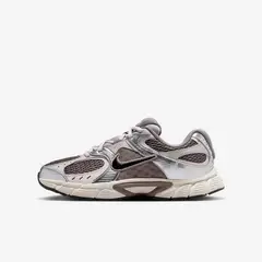 NIKE - Zapatillas V5 Rnr HQ6411-200 Niños