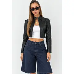 GENERICO - CASACA CROP CUELLO NERU TENDENCIA CUERINA DE MUJER