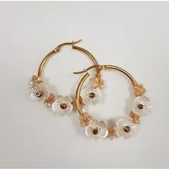 PENELOPE ACCESORIOS - Argollas Maia Crema con Blanco