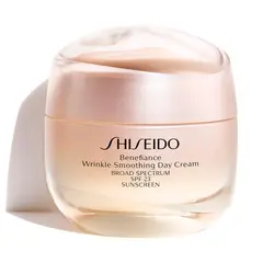 SHISEIDO - Wrinkle Smoothing Day Cream SPF 23 50 ml
