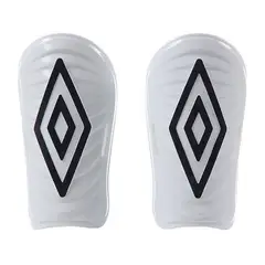 UMBRO - Canilleras Fútbol Diamond