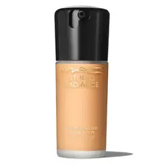 MAC - Base Studio Radiance Serum- Powered Foundation Tono Nc30 30ml