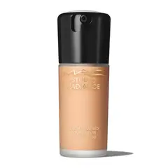 MAC - Base Studio Radiance Serum- Powered Foundation Tono C3.5 30ml