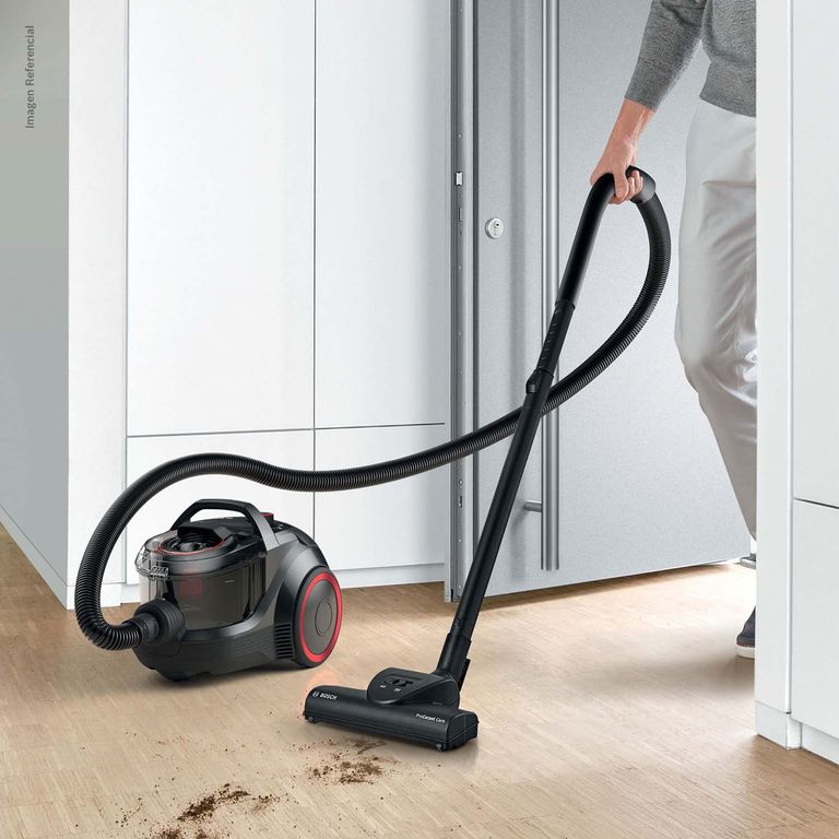 Aspiradora de Arrastre Bagless Negra 200W BGS21WPOW