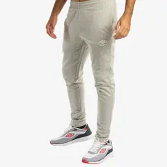 UMBRO - Jogger Regular Hombre Essential