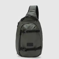 BUBBA BAGS - Sling Bag Soho Hombre Black Bubba