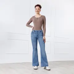 KANSAS - Jean Flare Tiro Alto Mujer