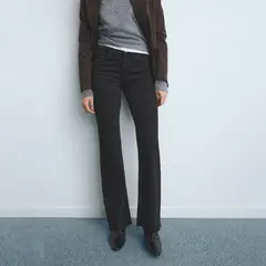 MANGO - Jean Flare Tiro Medio Mujer