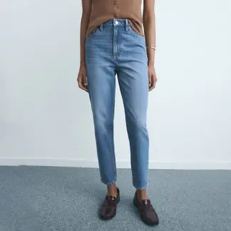 MANGO - Jean Mom Tiro Alto Mujer