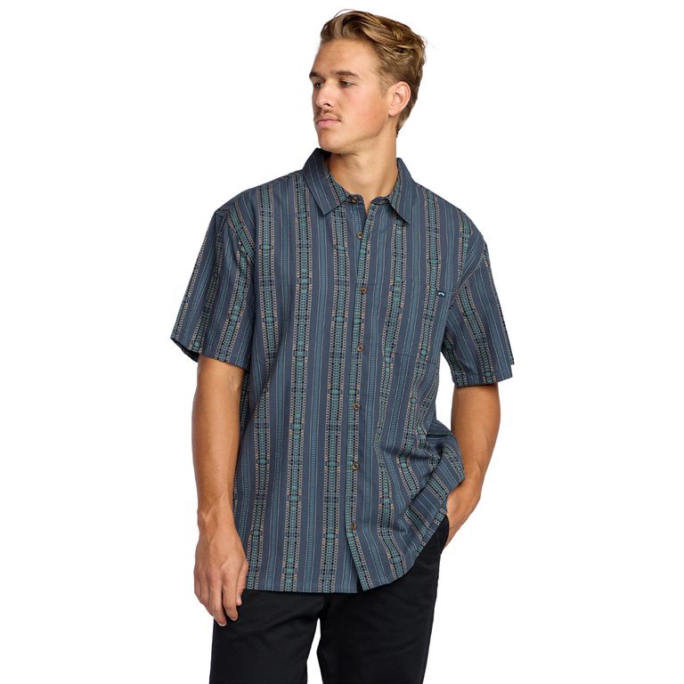 Camisa Manga Corta Regular Fit Hombre