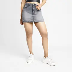 KANSAS - Short Mujer