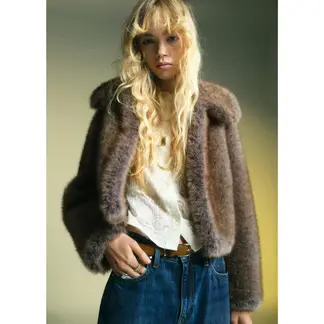 MANGO - Abrigo Corto Mujer