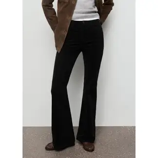 MANGO - Jean Flare Tiro Medio Mujer