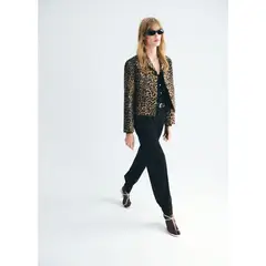 MANGO - Casaca Mujer