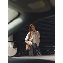 BASEMENT - Trench Mujer