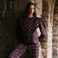 THE IQ COLLECTION - Casaca Mujer