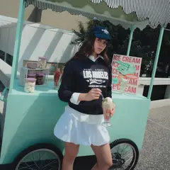 AMERICAN ABBEY - Poleron Mujer