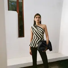 MANGO - Top Asimétrico Mujer