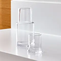 CRATE & BARREL - Garrafa de Vidrio Transparente
