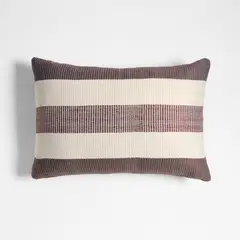 CRATE & BARREL - Cojín Tonal Textured para Terraza 38x56cm