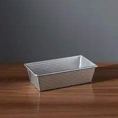 CRATE & BARREL - Molde Antiadherente Usa Pan Línea Pro