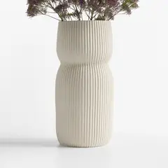 CRATE & BARREL - Florero Curvy 15x31cm
