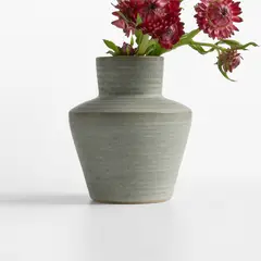 CRATE & BARREL - Jarrón Cadeau De Cerámica Verde 14cm
