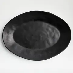 CRATE & BARREL - Fuente para Servir Ovalada Marin Negro Mate Grande