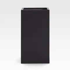 CRATE & BARREL - Maceta Cuadrada Alta Zaza Negra