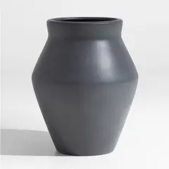 CRATE & BARREL - Maceta Wabi Gris Grande