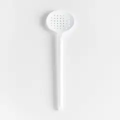 CRATE & BARREL - Cuchara Ranurada de Silicona