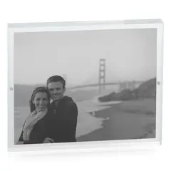 CRATE & BARREL - Marco de Fotos Acrílico 8x10
