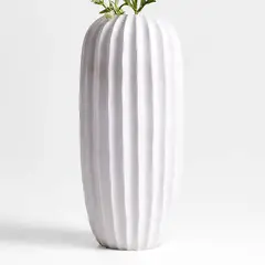CRATE & BARREL - Jarrón De Piso Warren De Gres Blanco 51cm