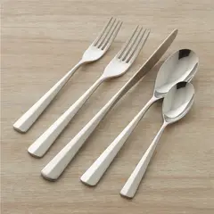 CRATE & BARREL - Juego de 5 Piezas (1 Puesto) de Cubiertos Miro