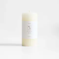CRATE & BARREL - Vela Beeswax Pillar 15x7.6cm