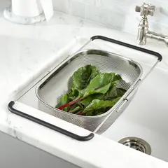 CRATE & BARREL - Colador de Malla Metálica para Lavadero de Cocina