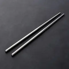 CRATE & BARREL - Palillos de acero inoxidable